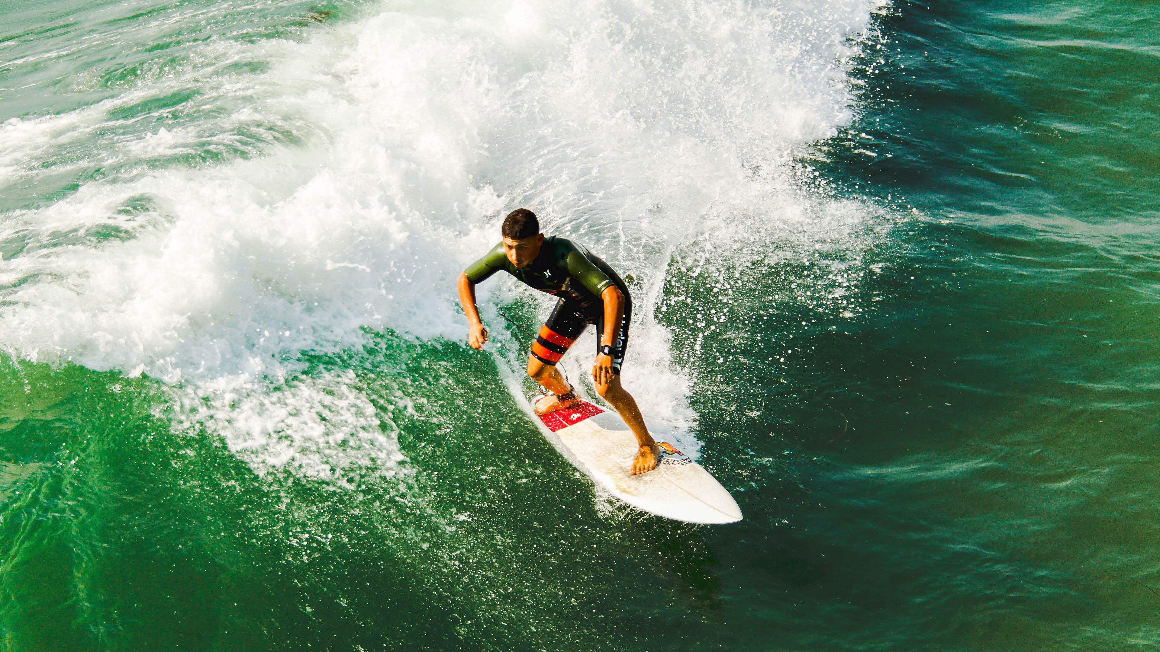 中超电视转播权收入再创新高，转播中超连续剧