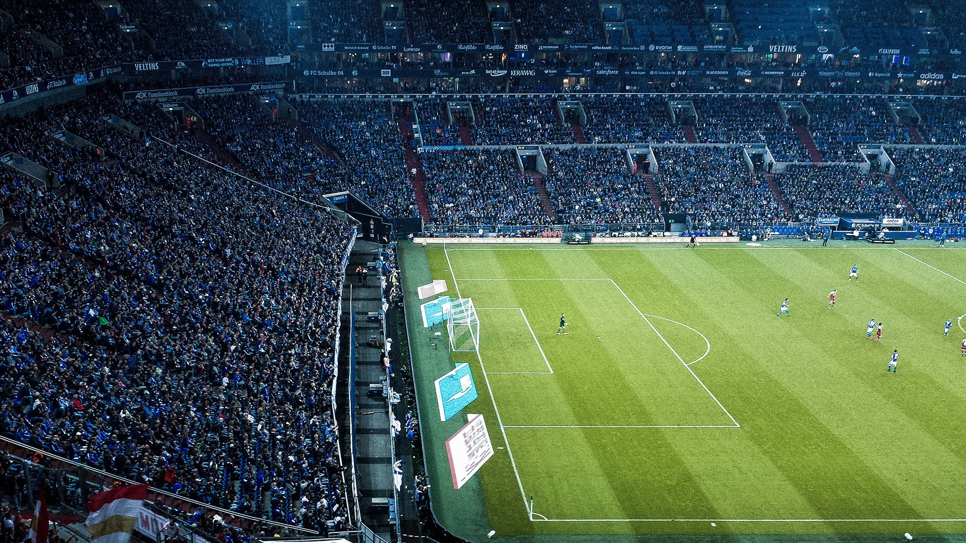 开云体育开云-英超豪门争锋，精彩进球和神级扑救争奇斗艳，英超豪门爆冷